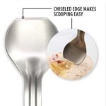 Picture demonstrating the chiseled edge of the ice cream scoop, making scooping easier.