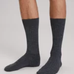 Charcoal melange wool crew socks.